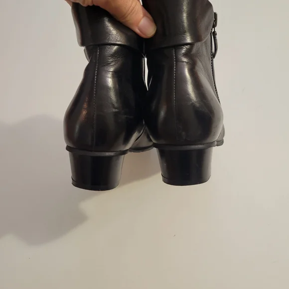 Spring Step "Stockholm" Black Leather Ankle Boots - Picture 5 of 8